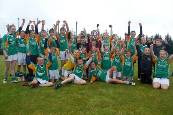 Millstreet U12 Hurlers who won the Duhallow Final in Meelin yesterday (Sun 6th Sept 2009). 