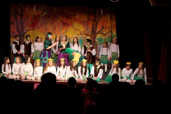 10Aladdin Panto in Rathmore 2013 Part 1