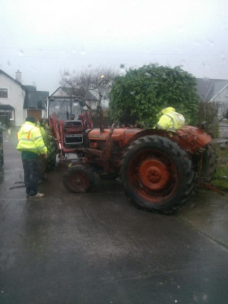 2013-01-26 Brendan Murphy's new vintage tractor - WP_000687-800