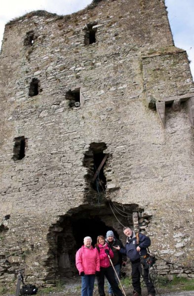 27RTÉ Film Crew in Millstreet  13 March 2013 -800