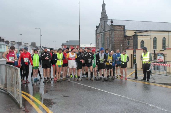 Despite the very wet and cold conditions many athletes took part in the annual Clara Mountain Run on Sunday at 7.00 pm.  Great credit is due not only to the Athletes who travelled from many parts of Munster but to the very dedicated Organisers who marshalled the race and arranged much appreciated refreshments and prize givings at Millstreet GAA Community Hall following the race.  More pictures later.  Click on image to enlarge.  (S.R.)