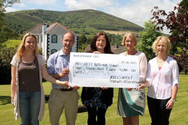 Following the many activities organised by Millstreet N.S. Parents' Association a very impressive cheque for €4,000.00 to be divided equally between Millstreet B.N.S. and Presentation N.S. was officially handed over today at Scoil Mhuire, Millstreet B.N.S..  From left: Kate Twomey (Treasurer, Millstreet Parents' Association), Frank O'Connor (Principal, Millstreet B.N.S.), Anne O'Sullivan (Chairperson), Joan O'Mahony (Principal, Presentation N.S.), Janice Sheehan (Secretary).   Both Principals expressed sincere thanks for such much appreciated support.  (S.R.)