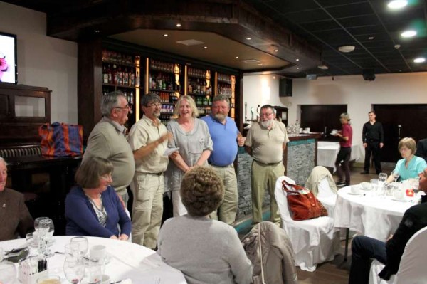 Marking the final night of the week-long visit of our Breton Friends a very successful Dinner and Dance was held at the Wallis Arms Hotel on Friday, 14th June.  Talented young musicians and Gillian from Millstreet Pipe Band presented a special performance and there were a number of presentations.  Images of our recent Dublin Tour were projected on to the hotel wall-screen.    We wish our Friends a very safe and enjoyable back to Pommerit le Vicomte on Saturday.  (S.R.)