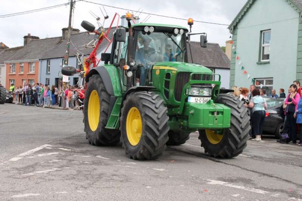 171Gathering Parade in Boherbue 2013 -800