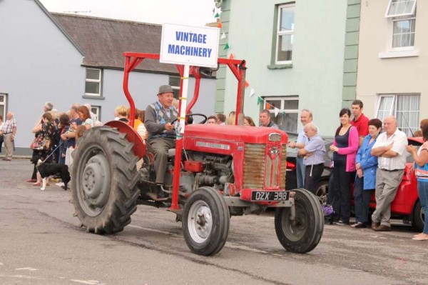 195Gathering Parade in Boherbue 2013 -800