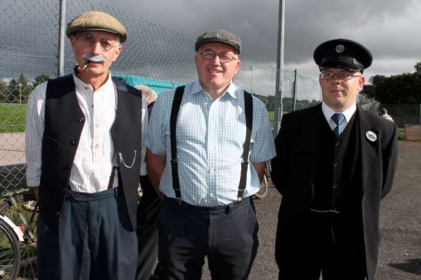 Superb period costumes were the order of the day at the wonderfully successful Coachford Autumn 2013 Festival over the weekend.   Here we feature part one of our coverage where we highlight the High Nelly Bike Run and meet with Dog Show entries as well as experiencing the marvellous world of steam engines.  Lots more Festival coverage later.  (S.R.)