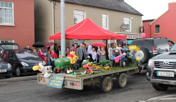 233Gathering Parade in Boherbue 2013 -800