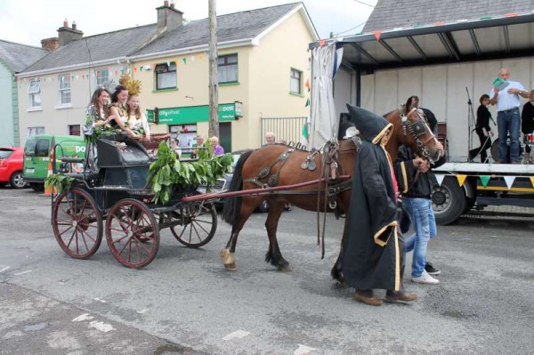 25Gathering Parade in Boherbue 2013 -800