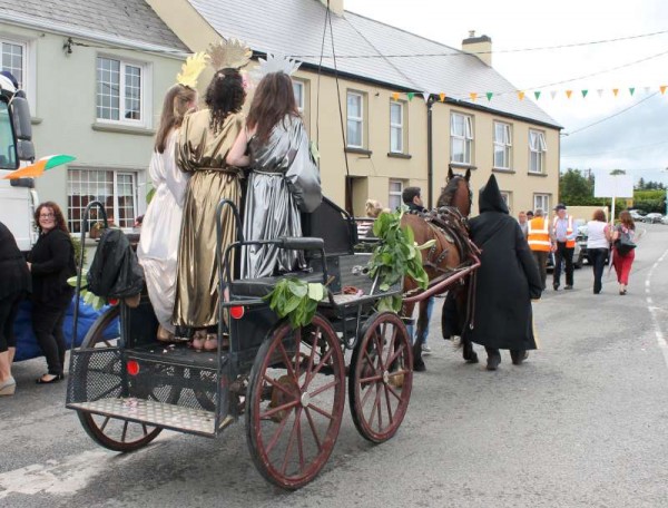 29Gathering Parade in Boherbue 2013 -800