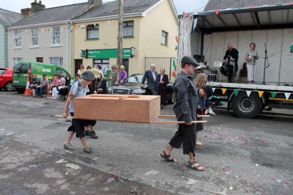 33Gathering Parade in Boherbue 2013 -800