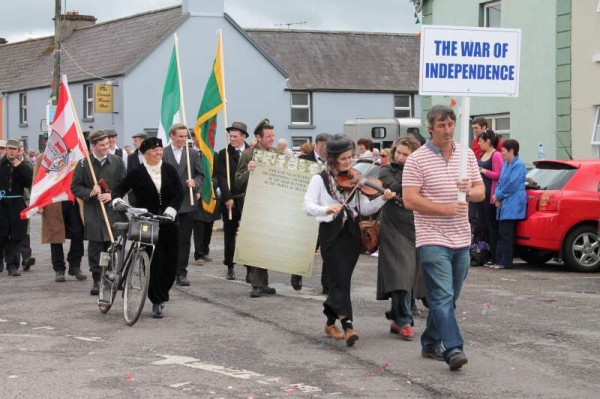 39Gathering Parade in Boherbue 2013 -800