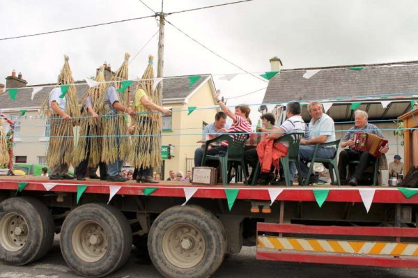 96Gathering Parade in Boherbue 2013 -800