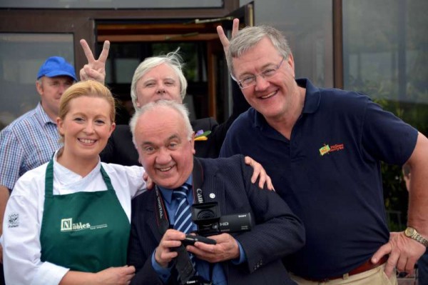 Donie Howard of Millstreet Country Park kindly share this happy, smiling picture taken by Geraldine Dennehy.   I hadn't realised the central role RTÉ's Francis Brennan of "At Your Service" fame, was playing in the background!  From left:  Eleanor Leahy of "Nibbles in the Park", S.R. (for Millstreet website) and Donie Howard, Manager at Millstreet Country Park.   We've lots more picture of the very enjoyable Bike Fest to share later.  Click on the image to enlarge.  (S.R.)