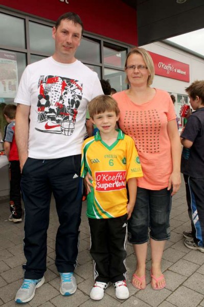 64Supervalu Presentation of Jerseys to Millstreet Juvenile GAA -800