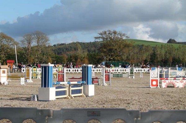 37Owners Pony & Young Riders Show 2013 -800