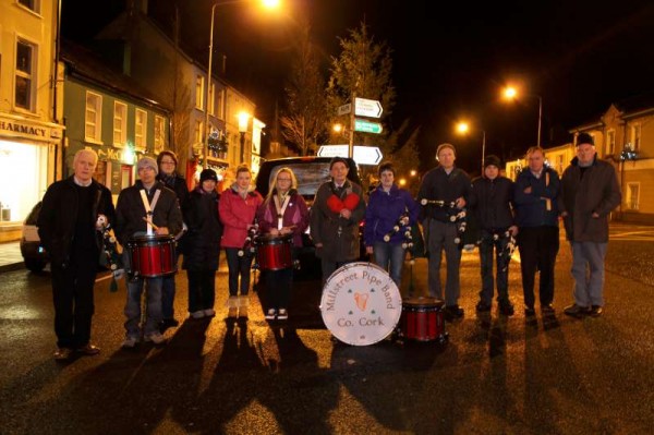 Members of Millstreet Pipe Band welcome 2014 at the Square tonight.  Hear Liam Coffey's New Year Greeting and the wonderful playing of the Band on Cork Music Station tonight.  A very Happy 2014 to all our marvellously loyal visitors to the Millstreet website.  Click on the image to enlarge.  (S.R.)