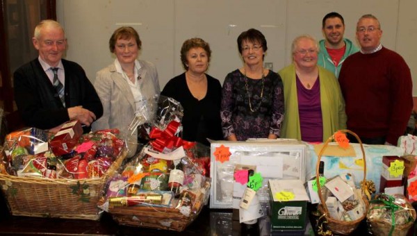 Members of the superbly dedicated Organising Committee of the Annual Card Game held in Green Glens in aid of St. Joseph's Community Hospital, Millstreet - on Sunday, 8th Dec. 2013.  (S.R.)