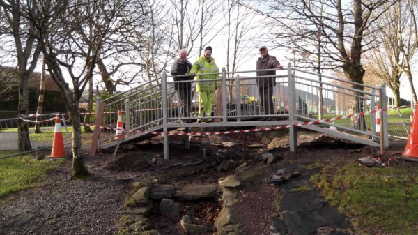 13Bridge Building in Millstreet 29 Jan. 2014 -800