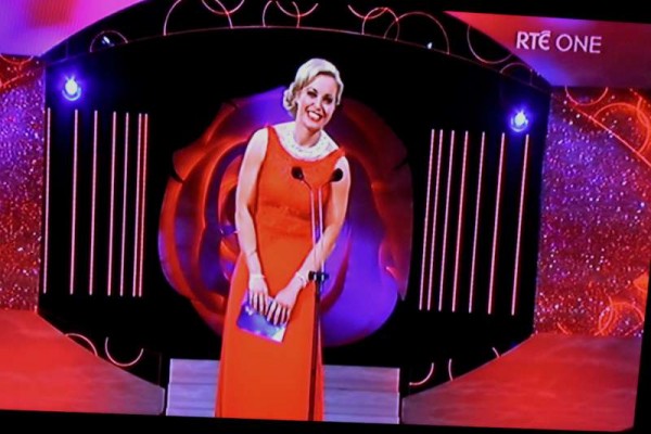 Cork Rose Anna Geary was enthusiastically received at The Festival Dome in Tralee as she did an excellent interview with Daithí Ó Sé including the reciting of a superb self-composed poem.  In the audience were her many relatives, boyfriend Kevin and several energetic supporters.  The new Rose of Tralee chosen for 2014 is the Philadelphia Rose from USA.  Click on the images to enlarge.  (S.R.)
