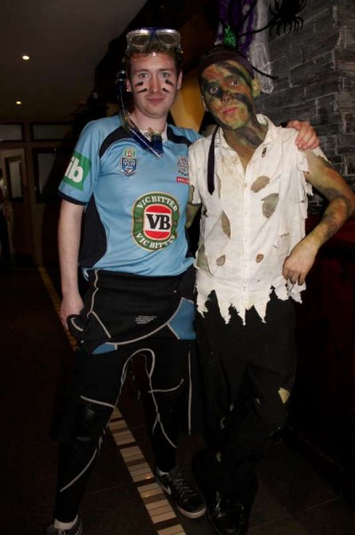 47Fancy Dress Party at Wallis Arms  25th Oct. 2014  -800