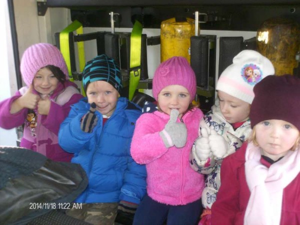 4Millstreet Fire Brigade Visit to Rathcoole Playschool 2014 -800