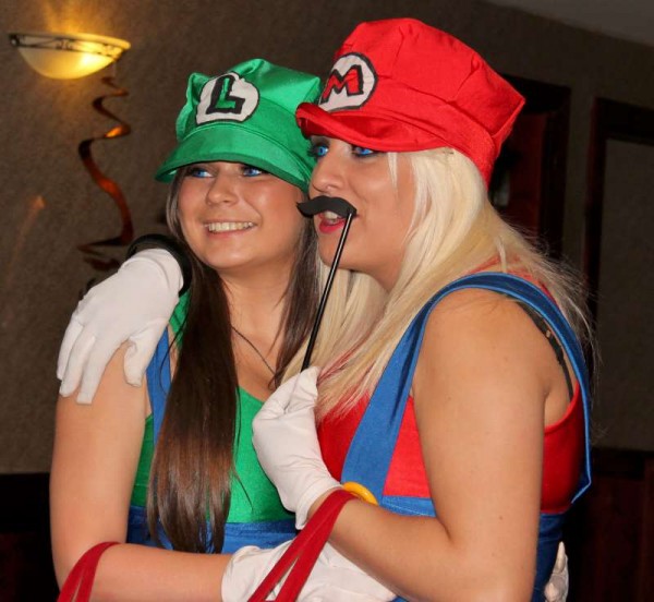 78Fancy Dress Party at Wallis Arms  25th Oct. 2014  -800