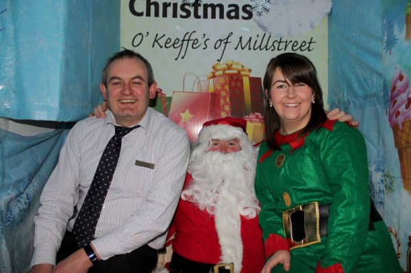 On Friday evening, 12th Dec. 2014 Santa was warmly welcomed to O'Keeffe's Supervalu at Minor Row, Millstreet.  Lots of young (and "young at heart") enthusiastic fans visited Santa in his colourful Grotto within the Supermarket.  Click on the images to enlarge.  (S.R.) 