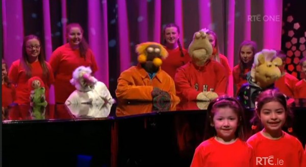 2014-12-05 Caraiosa (front right) singing on the Late Late Show