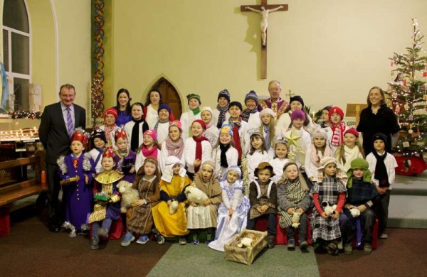 On Monday, 15th Dec. 2014 in Kilcorney Church the children of Kilcorney N.S. hugely impressed the large congregation with their superb presentation of the Nativity Play where the very greatest care was taken of the "Baby Jesus" by the excellent "Mary".  Fr. Winter expressed his sincere thanks to the Principal (Con Meade) and dedicated Staff for such splendid preparation making the presentation so very successful.  Click on the image to enlarge.  (S.R.)