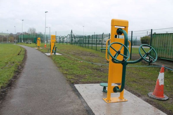 16Town Park Outdoor Gym Equipment Launch 2015 -800