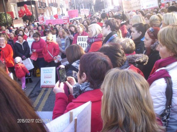 4Rathcoole Playschool Staff at Dublin Rally 17 Feb. 2015  -800