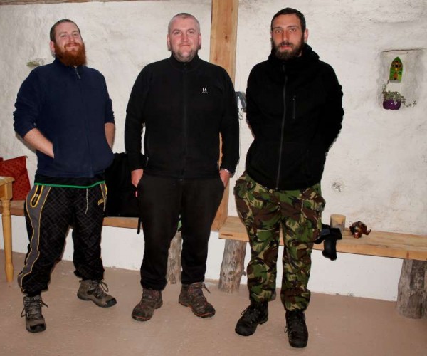 Stephen (centre) from Co. Down accompanied for part of the journey by the two Johns is pictured at Conrad Jones's (sitting by unique fire setting) exquisite Pod accommodation centre in Mushera as he overstays on a few nights during his truly epic journey from Dursey Island in West Cork following the O'Sullivan Beara-Breifni Walkway and far beyond to arrive back in his native Co. Down.  The fund-raising project in aid of the Mourne Mountains Rescue Service to which he is inspiringly dedicated, will take some five weeks to complete.  LTV2 recorded a brief interview with Stephen for later transmission.   We wish Steven and his wife (who provides backup transport when necessary).   It's a very challenging adventure but the wonderfully cheerful Stephen recognises its many benefits and is also seeing Ireland in a splendid manner and tuning into the various accents.   Many thanks to Conrad and his wife for alerting us to this superbly uplifting project.  Click on the images to enlarge.  (S.R.)