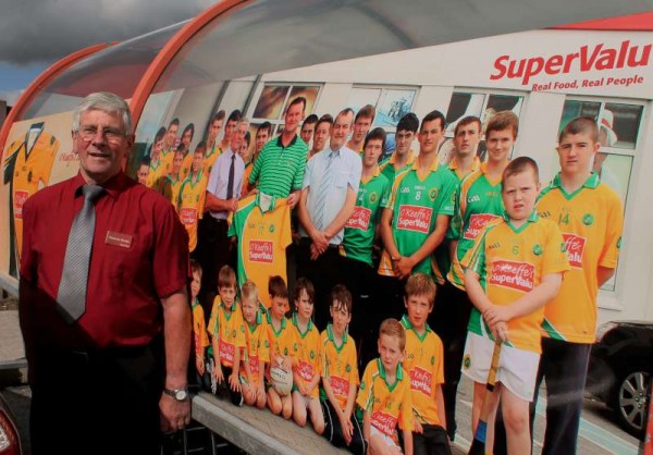 2Gentleman Tommy Burke Retires from Supervalu 5 June 2015 -800