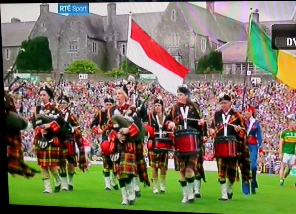 4Millstreet Pipe Band at Munster Final 2015 in Killarney -800