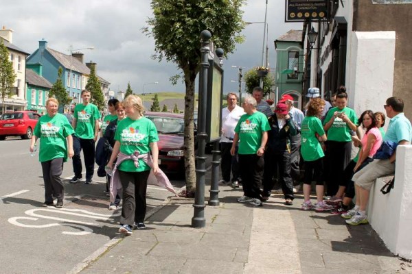 5Irish Rail Walking Group Mercy Hospital Fundraising 2015 -800