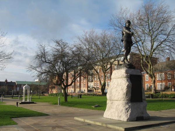 2008 Statue of Colonel O'Leary in Queens Garden's