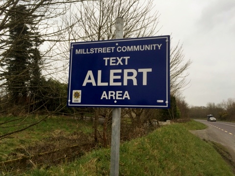 We thank Joseph Lawler of Millstreet Community Council for sharing these images of the new road signs now in place on the approach roads to Millstreet. There are eight of the signs which become illuminous at night when car lights shine upon them. Many people have now signed up for the very useful Text Alert service in our area. Similar schemes operate in many other local areas including Aubane. Click on the pictures to enlarge. (S.R.)