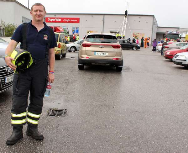 3Cork Firefighters Ladder Climb in Millstreet 2016 -600